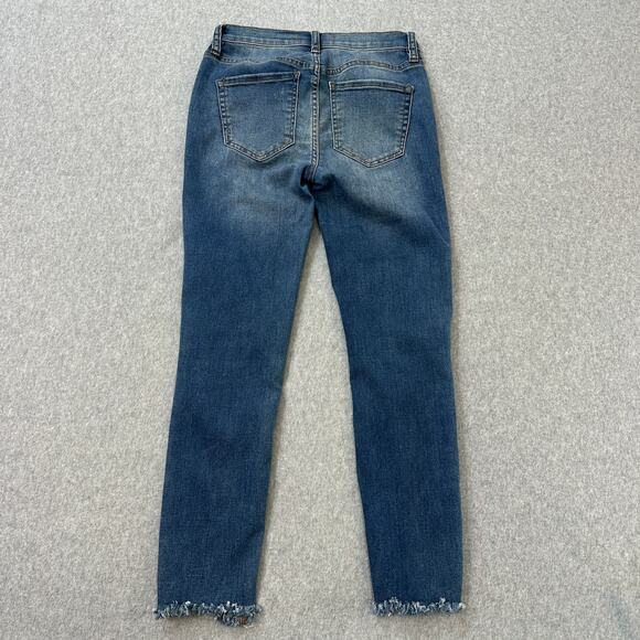 Free People Skinny Jeans SZ 25 Crop Stonewashed Mid Rise Distressed Blue Denim - Picture 3 of 9
